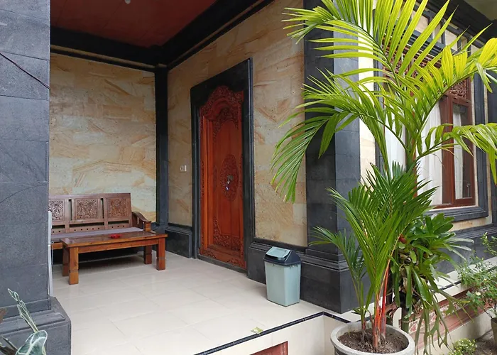 Nyoman House Habitación en casa particular Ubud