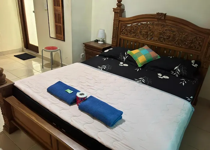 Nyoman House Habitación en casa particular Ubud